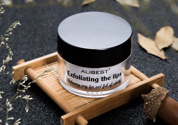 Exfoliating The Lips