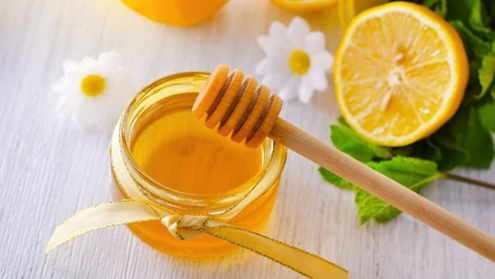 Thêm một chút mật ong không chỉ tạo độ ngọt dễ chịu mà còn giúp no lâu hơn